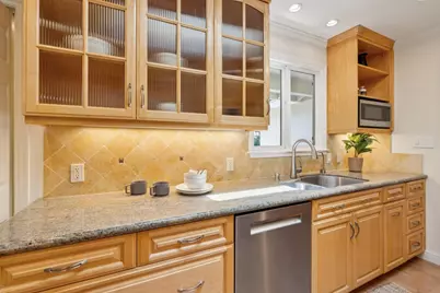 646 Cheshire Way, Sunnyvale, CA 94087 - Photo 8