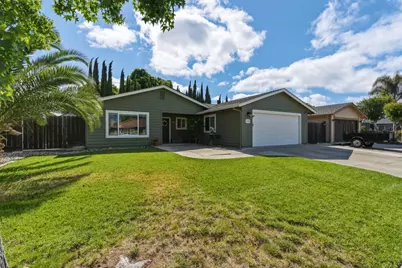 1101 Marne Dr, Hollister, CA 95023 - Photo 2