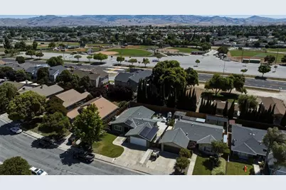 1101 Marne Dr, Hollister, CA 95023 - Photo 40