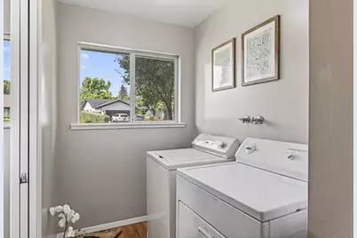 12315 Obrad Dr, Saratoga, CA 95070 - Photo 28