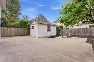 5887 Chabot Ct, Oakland, CA 94618 - Photo 40