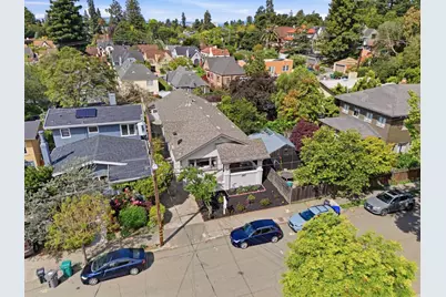 5887 Chabot Ct, Oakland, CA 94618 - Photo 42