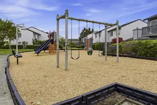 966 Vasco Da Gama Ln, Foster City, CA 94404 - Photo 46