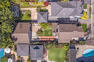 301 Engle Rd, San Mateo, CA 94402 - Photo 4