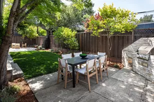 318 Oakwood Pl, Menlo Park, CA 94025 - Photo 16
