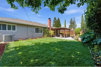 1250 Redcliff Dr, San Jose, CA 95118 - Photo 28