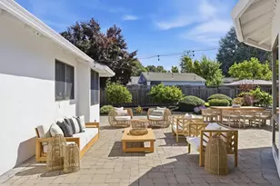 16346 Oleander Ave, Los Gatos, CA 95032 - Photo 22