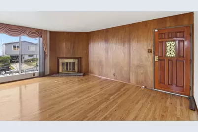 1033 Skyline Dr, Daly City, CA 94015 - Photo 2