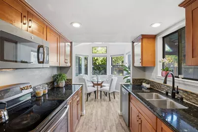 5560 Sunspring Cir, San Jose, CA 95138 - Photo 12