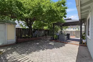 5560 Sunspring Cir, San Jose, CA 95138 - Photo 28