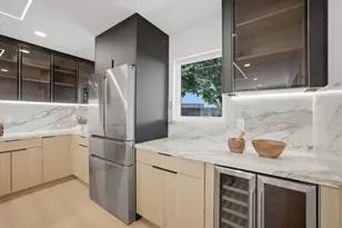 390 Lawndale Ave, Campbell, CA 95008 - Photo 18