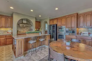7271 Eagle Ridge Dr, Gilroy, CA 95020 - Photo 22