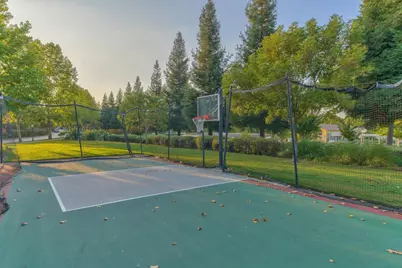7271 Eagle Ridge Dr, Gilroy, CA 95020 - Photo 62