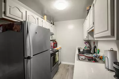 2244 12th Ave, Oakland, CA 94606 - Photo 14