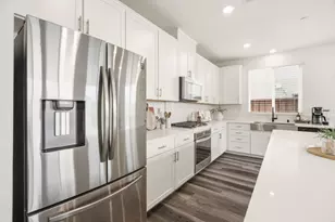 1363 Rossano Way, Salinas, CA 93905 - Photo 18
