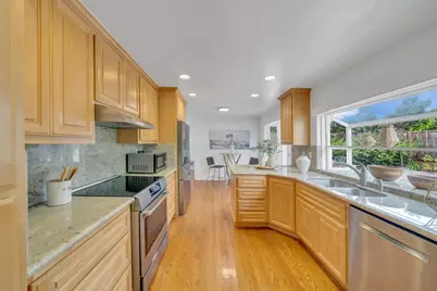 728 Murphy Dr, San Mateo, CA 94402 - Photo 16