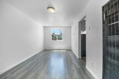 1382 Locust St, San Jose, CA 95110 - Photo 22