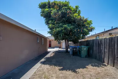 1382 Locust St, San Jose, CA 95110 - Photo 34