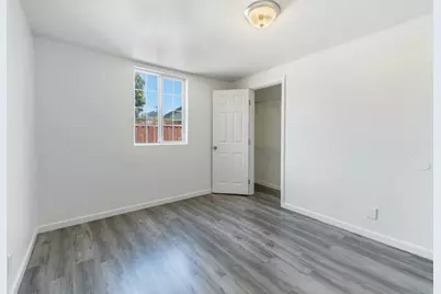 1382 Locust St, San Jose, CA 95110 - Photo 24
