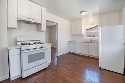 1382 Locust St, San Jose, CA 95110 - Photo 8