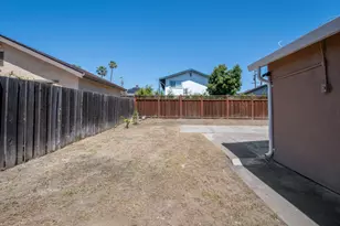 1382 Locust St, San Jose, CA 95110 - Photo 32