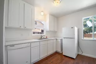 1382 Locust St, San Jose, CA 95110 - Photo 10