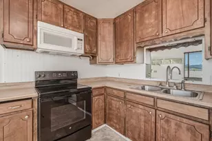 13590 Fair Oak Rd, Clearlake, CA 95422 - Photo 8