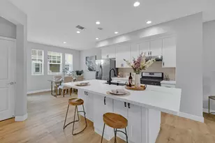 334 Circuit Wy, Mountain View, CA 94043 - Photo 8