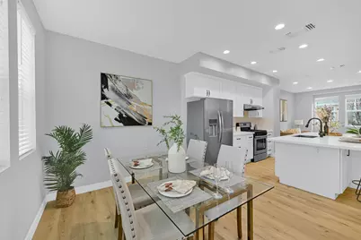 334 Circuit Way, Mountain View, CA 94043 - Photo 12