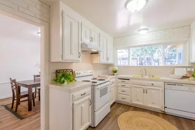 32 Via Ventura, Monterey, CA 93940 - Photo 8