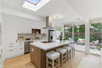 586 Rockport Dr, Sunnyvale, CA 94087 - Photo 8