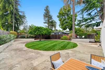 586 Rockport Dr, Sunnyvale, CA 94087 - Photo 42