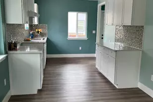 25467 Del Mar Ave, Hayward, CA 94542 - Photo 2