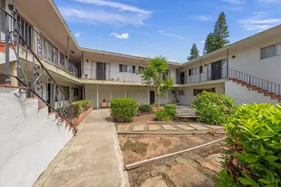 121 N 8th St, San Jose, CA 95112 - Photo 2