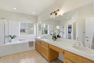 1201 Blue Parrot Ct, Gilroy, CA 95020 - Photo 30