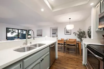 1422 Via Vis, San Mateo, CA 94404 - Photo 10