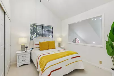 2611 Yerba Vista Ct, San Jose, CA 95121 - Photo 14