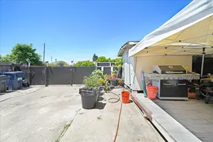 517 Bridge, Watsonville, CA 95076 - Photo 28