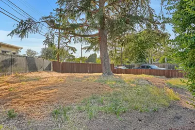 1876 Cabrillo Ave, Santa Clara, CA 95050 - Photo 22