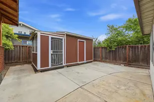 2598 Sierra Vista Ct, San Jose, CA 95116 - Photo 32
