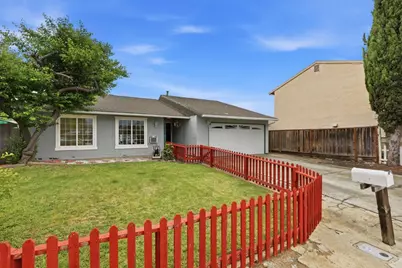2598 Sierra Vista Ct, San Jose, CA 95116 - Photo 2
