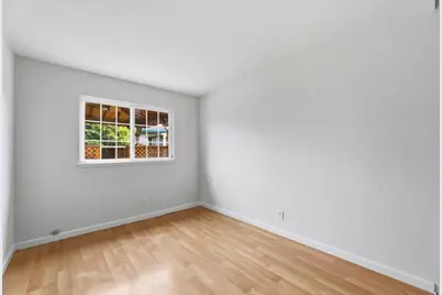 2598 Sierra Vista Ct, San Jose, CA 95116 - Photo 20