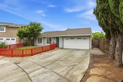 2598 Sierra Vista Ct, San Jose, CA 95116 - Photo 4