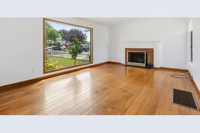 727 S I St, Livermore, CA 94550 - Photo 8