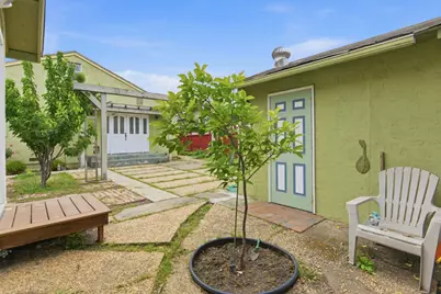727 S I St, Livermore, CA 94550 - Photo 42