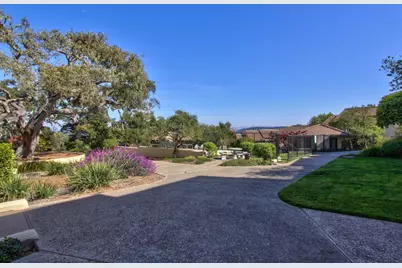 1107 Golden Oaks Ln, Monterey, CA 93940 - Photo 28
