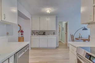 1107 Golden Oaks Ln, Monterey, CA 93940 - Photo 12
