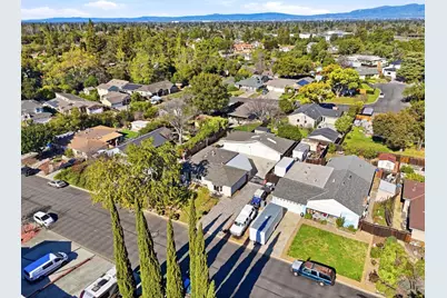 22141 Wallace Dr, Cupertino, CA 95014 - Photo 52