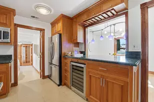 22141 Wallace Dr, Cupertino, CA 95014 - Photo 16