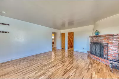 1212 Palm Ave, Seaside, CA 93955 - Photo 6
